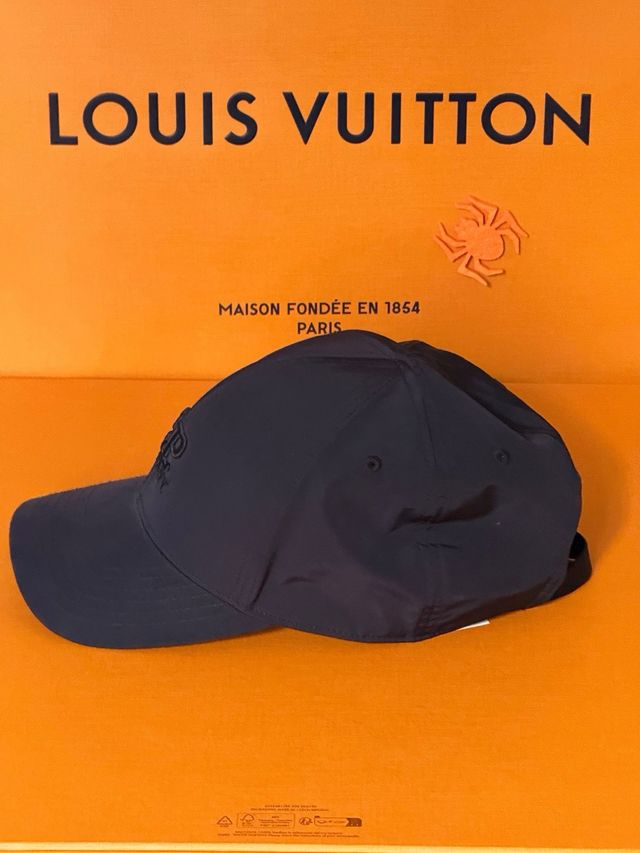 Gorra C.P. Company Negra/Azul