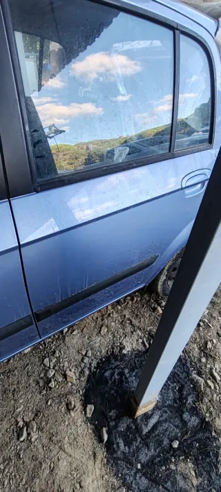 Puertas hyundai getz 2005 color Azul