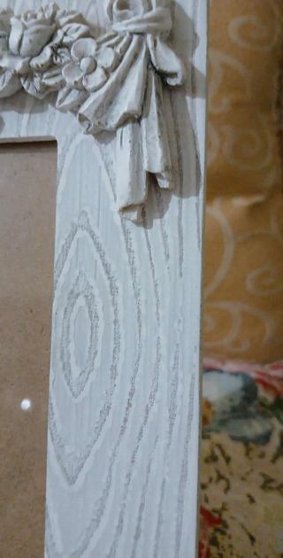 Cornice shabby chic in legno