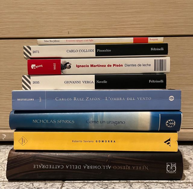 Lotto 25 libri di narrativa italiana e straniera