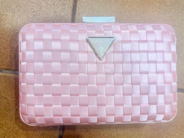 Bolso Guess Rosa y Dorado