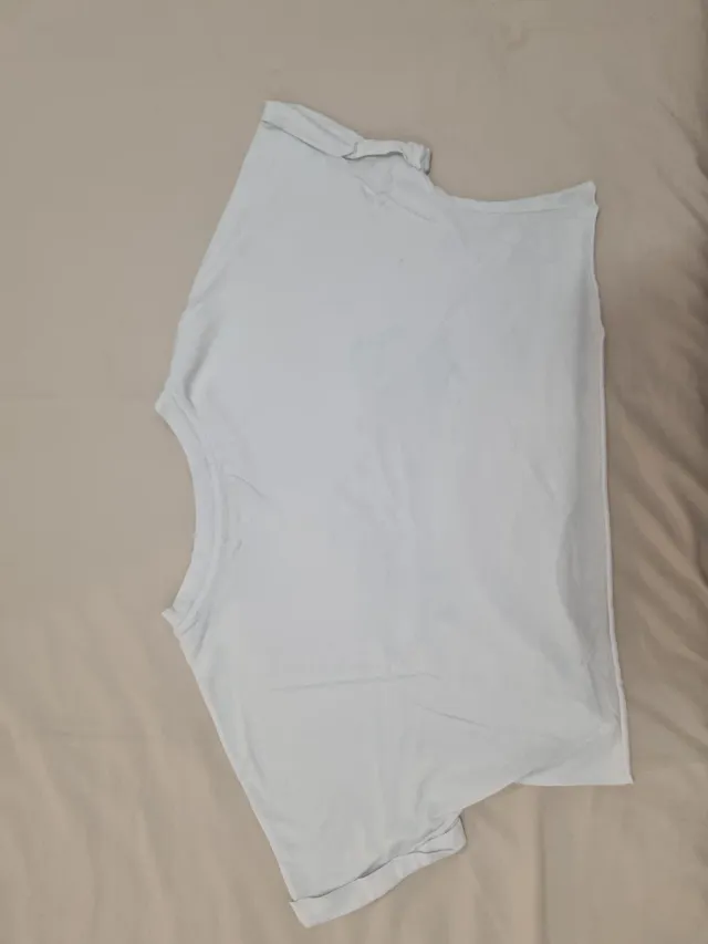 Lote 3 Camisetas Croptop Pull&Bear y Lefties