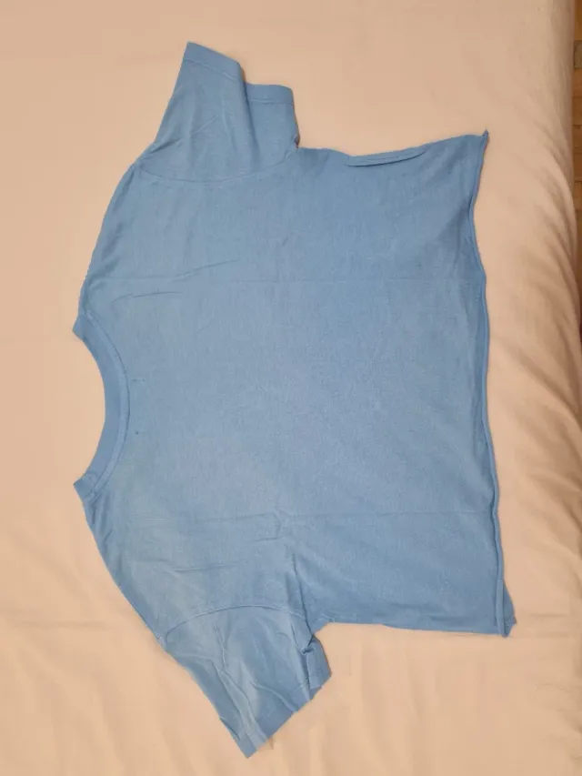 Lote 3 Camisetas Croptop Pull&Bear y Lefties
