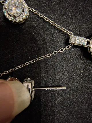 Set collana e orecchini moissanite