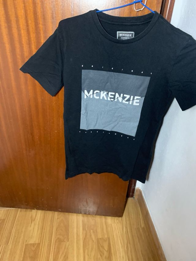 Camiseta McKenzie Negra