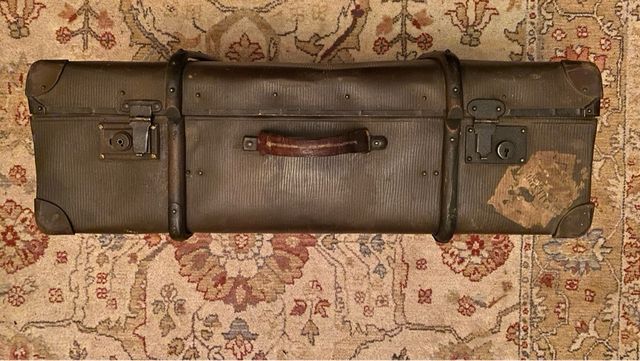 Maleta antigua de los años 30