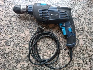 Taladro percutor Einhell 750W