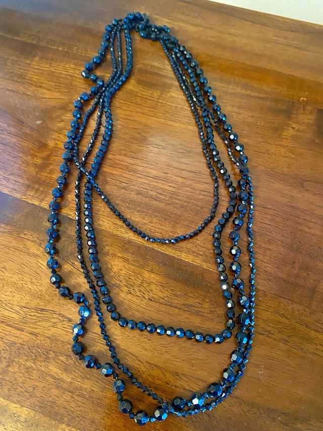 Collar varias vueltas imitación azabache