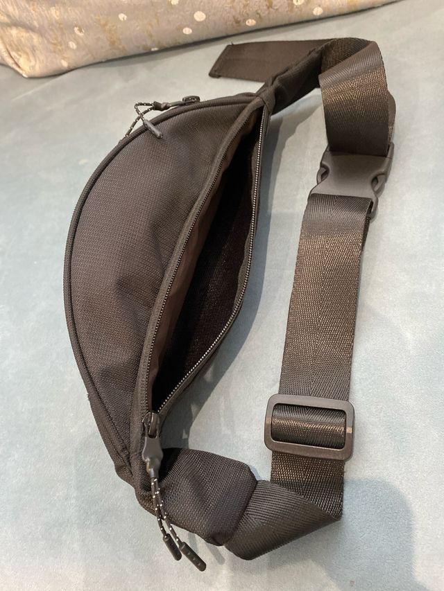 Riñonera Nike Negra