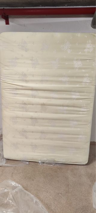 Colchón 135cm como nuevo