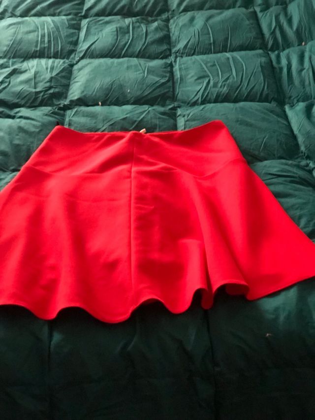 Gonna svasata lunghezza ginocchio rossa