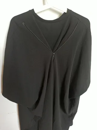 Blusa nera taglia unica