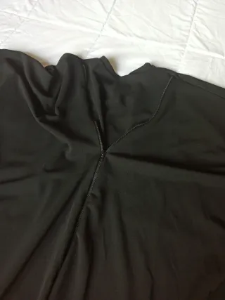 Blusa nera taglia unica