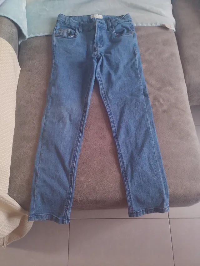 Pantalón vaquero Sfera 7-8 años