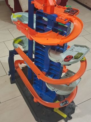 Hot Wheels City Garage Robo T-Rex