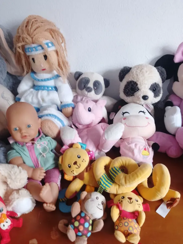Lote de peluches variados