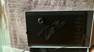 Tableta Gráfica Huion 1060p + Guante