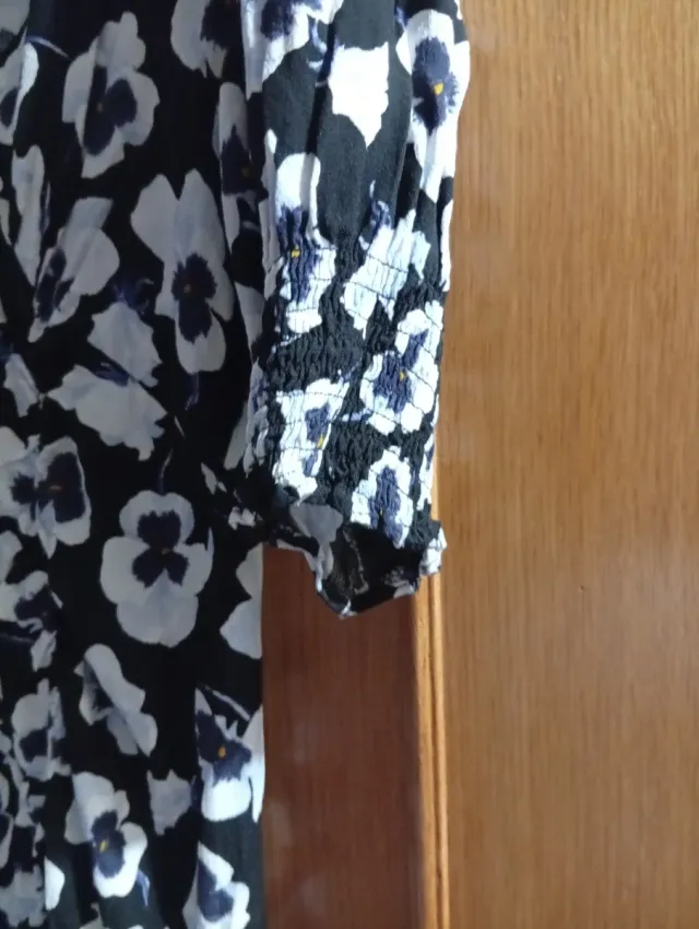 Vestido H&M Negro y Blanco Talla M