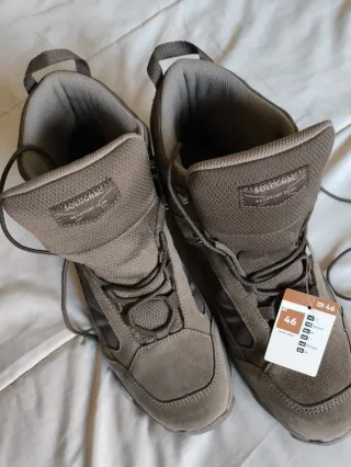 Botas de montaña Solognac Talla 46 Gris