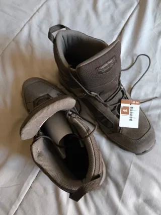 Botas de montaña Solognac Talla 46 Gris