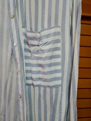 Camisa Stradivarius Rayas Azul Blanco