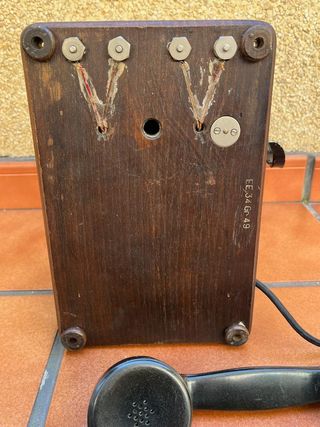 Antiguo Teléfono Standard Eléctrica, año 1920.
