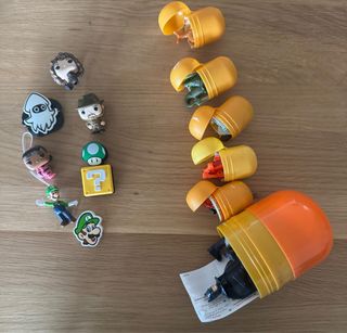 Sorpresine Kinder Bimbo: Personaggi e Capsule