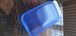 Contenitore porta formaggio Tupperware blu