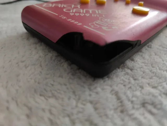 Consola Brick Game 9999 en 1 Rosa