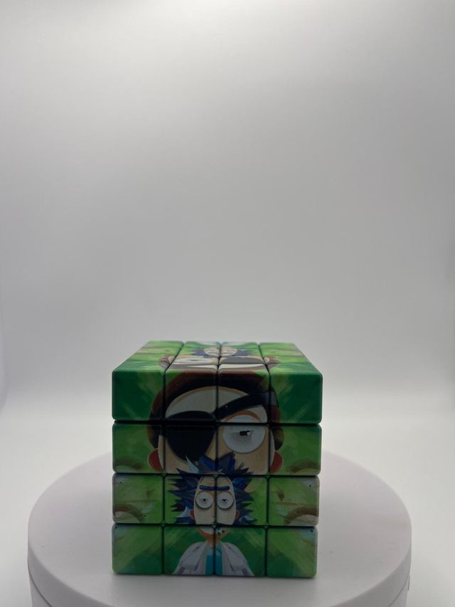 Cubo Rubik Molinillo 4 Partes Iman