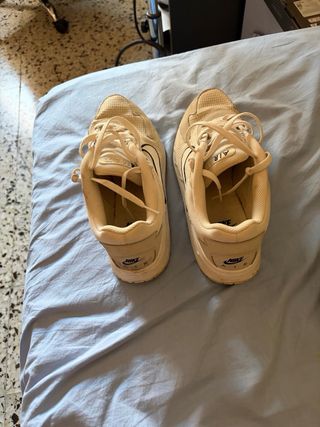 Nike Air Max Beige/Blanco