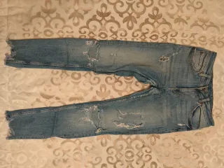 Pantalón pitillo Bershka