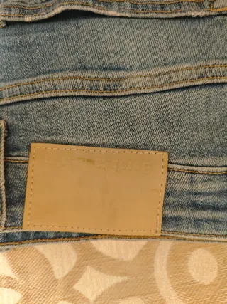 Pantalón pitillo Bershka