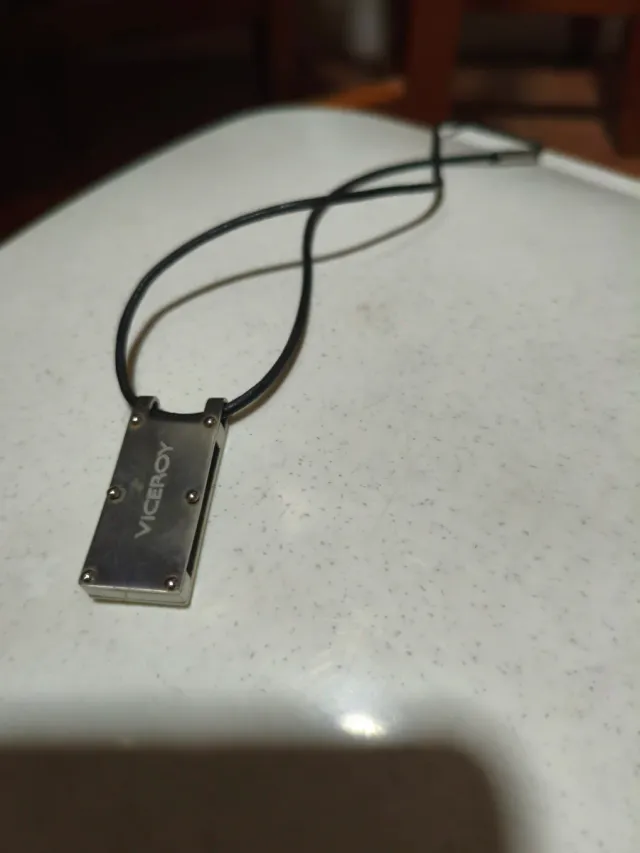 Colgante Viceroy Hombre Plata y Negro