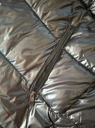 Plumas Moncler Negro Impermeable