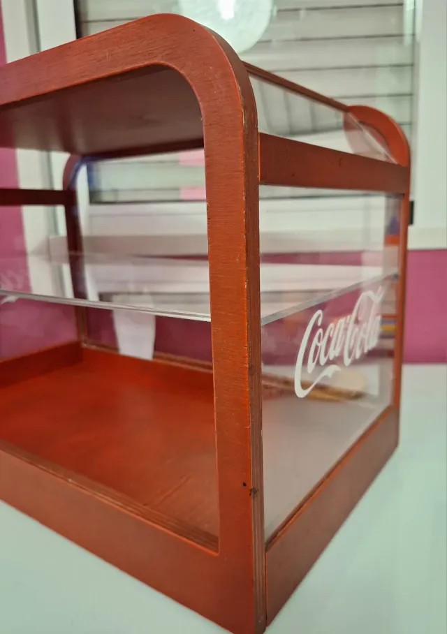 Expositor Coca-Cola ( Escucho ofertas )