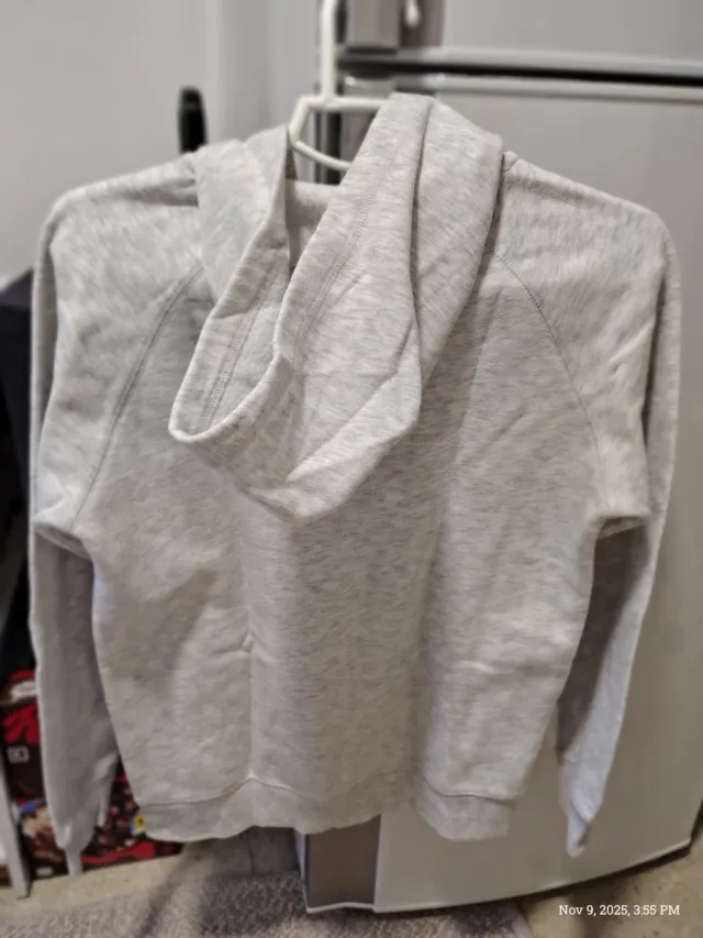 Chaqueta con cremallera American Eagle gris