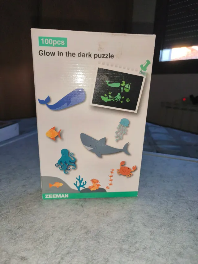 Puzzle 100 piezas brilla en la oscuridad
