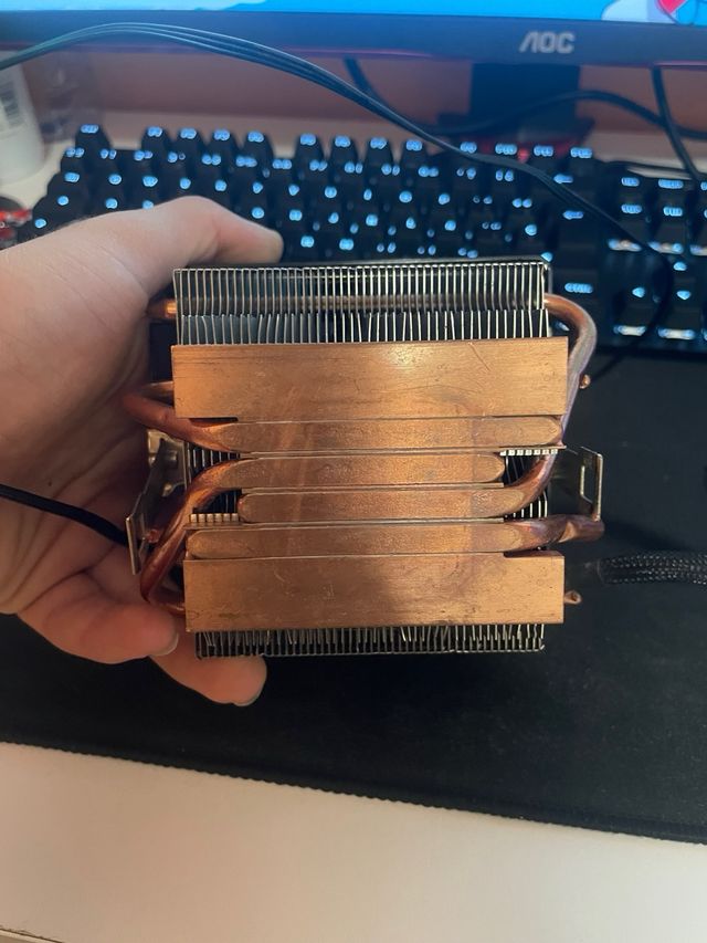 Procesador AMD Ryzen + Disipador