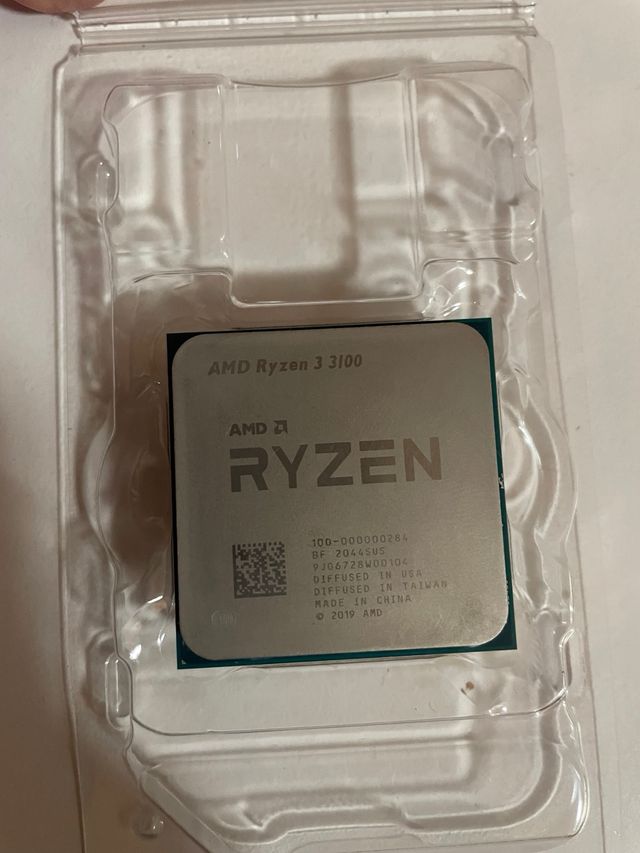 Procesador AMD Ryzen + Disipador
