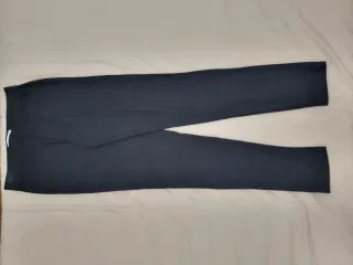 2 leggings largos negros y 1 legging largo gris