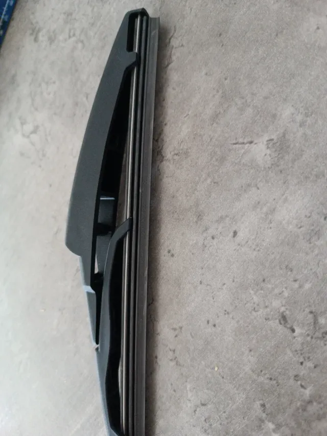 Escobilla Bosch Rear H200 200mm/8