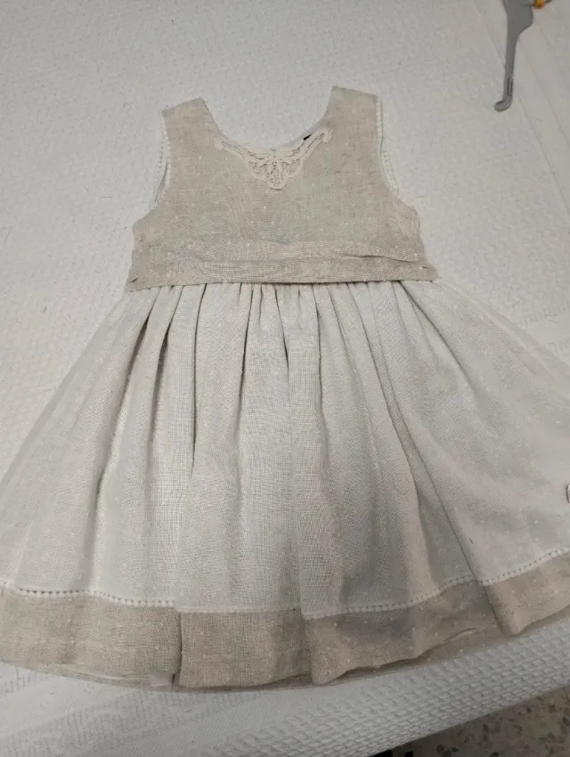 Vestido beige niña 10 años