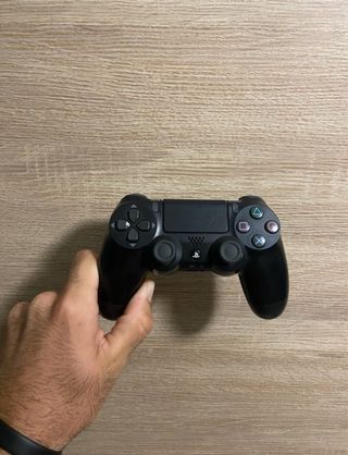 PS4 + Mando Dualshock 4 + Cascos Gaming