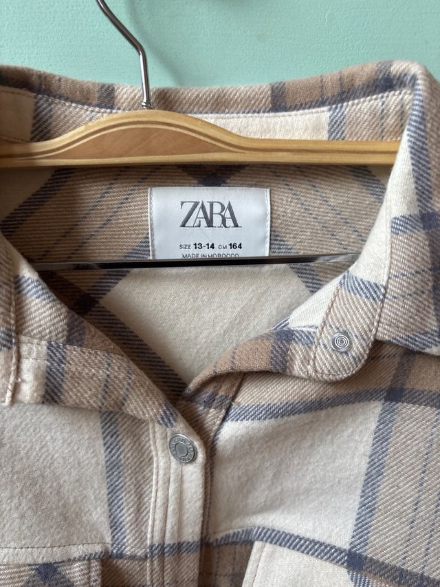 Sobrecamisa Zara cuadros niña