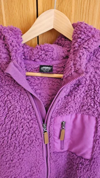 Sudadera niña de borreguito morada 13-14 años.