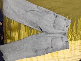 Vaqueros baggy Zara bolsillos