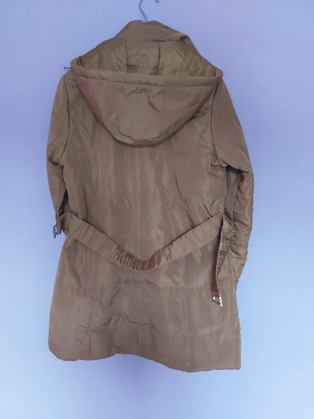 Chaqueta acolchada Color mostaza