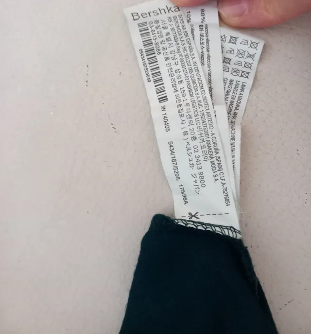 Vestido Bershka verde talla L