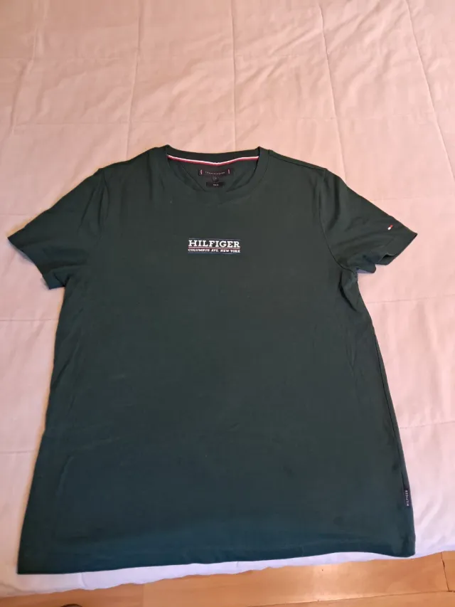 Camiseta Tommy Hilfiger verde talla M